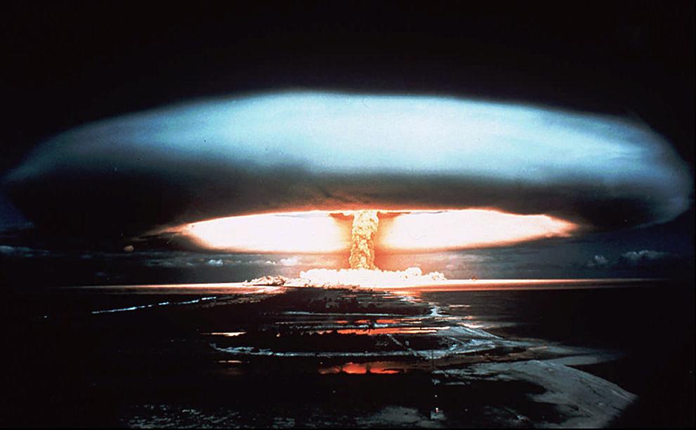 A+curious+bystander%3A+North+Koreas+nuclear+arms