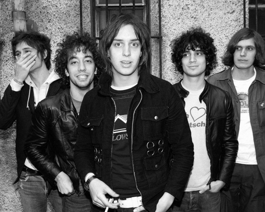 A photo of the Strokes from 2002.