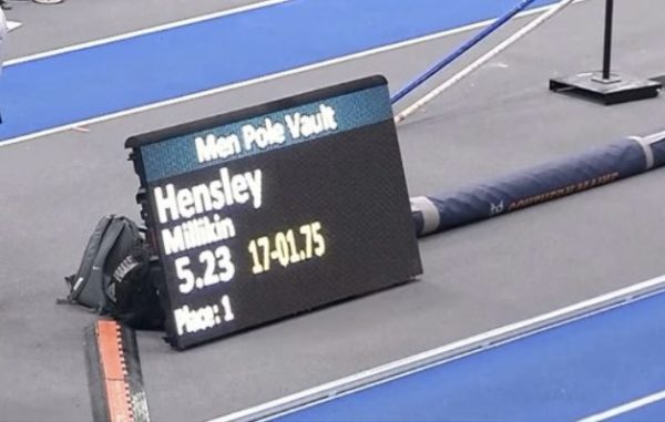 Hensleys national title-winning vault of 17 feet.