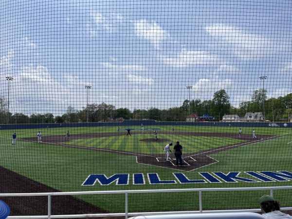Millikin Baseball Dominates First Game of Doubleheader Versus Illinois Wesleyan