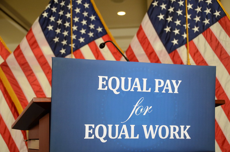https://www.flickr.com/photos/housedemocrats/13719010845